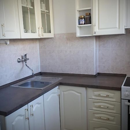 Harmony Hall Apartments Hradec Králové エクステリア 写真