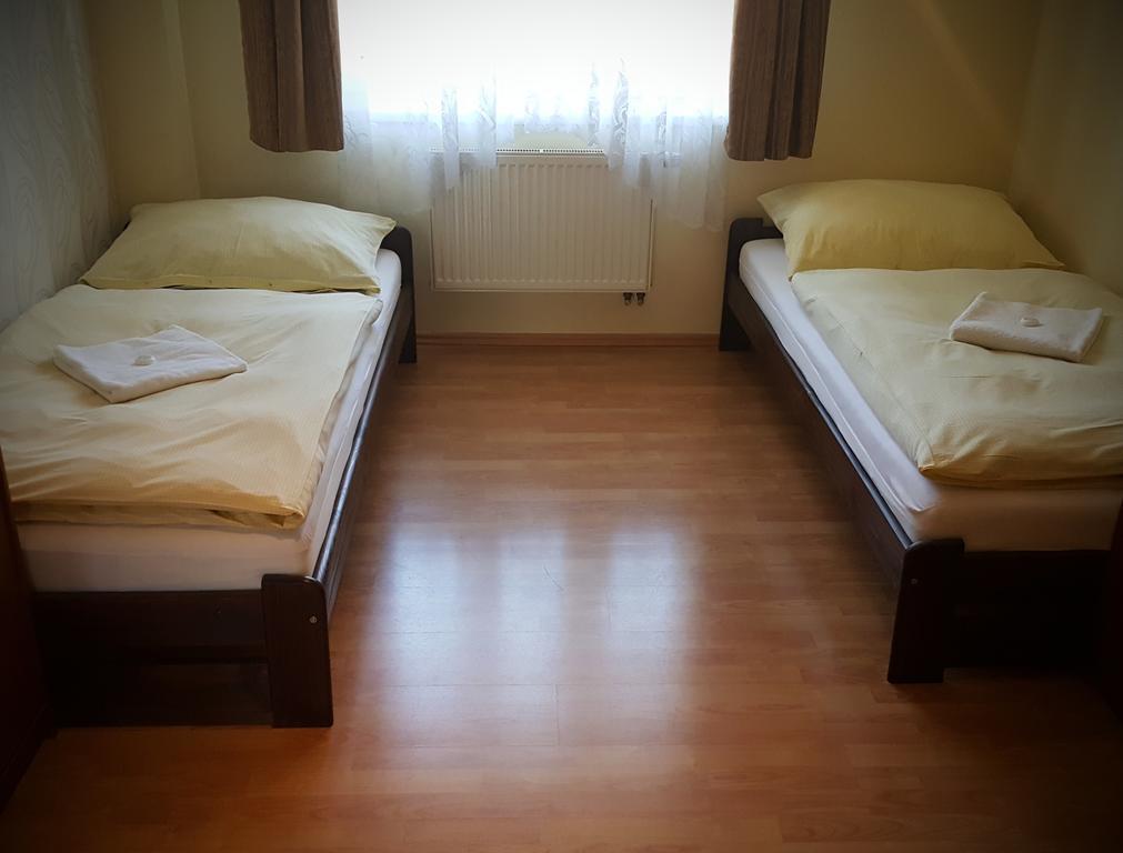 Harmony Hall Apartments Hradec Králové エクステリア 写真